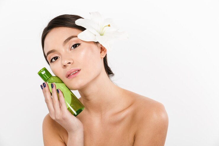 10 Benefits of Using Toner on Face - Rawls Essentials