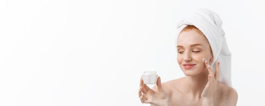 How to Use Face Moisturizer
